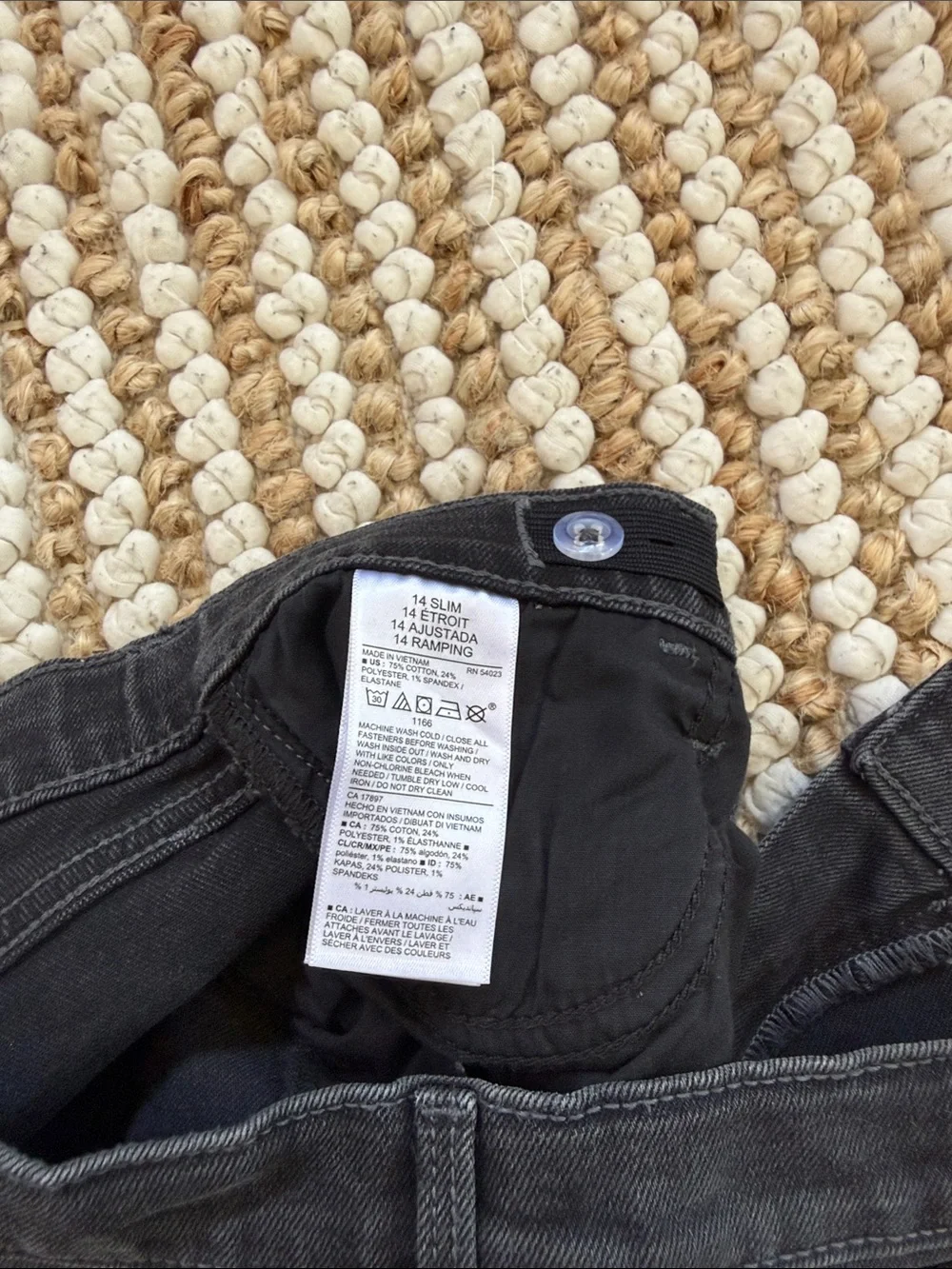 Old Navy Black Denim Frayed Hem Girls Shorts